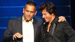 ധോണിയെ കെകെആറിലെത്തിക്കാന്‍ എന്തും ചെയ്യും, സ്വന്തം പൈജാമ വരെ വില്‍ക്കാം- അന്നു ഷാരൂഖ് പറഞ്ഞു!