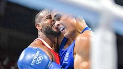 Olympics 2021: ഇടിയേറ്റില്ല, പിന്നാലെ ചെവിക്കു കടിക്കാന്‍ ശ്രമം! മൊറോക്കന്‍ ബോക്‌സര്‍ വിവാദത്തില്‍