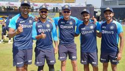 INDvSL: അരങ്ങേറിയത് അഞ്ചുപേര്‍! 40 വര്‍ഷത്തിനിടെ ഇതാദ്യം- വീണ്ടും ഞെട്ടിച്ച് ദ്രാവിഡ്