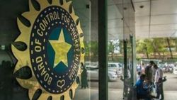 മുഷ്താഖ് അലിയോടെ തുടക്കം, രഞ്ജി ട്രോഫി നവംബര്‍ 16 മുതല്‍- തിയ്യതികള്‍ പ്രഖ്യാപിച്ചു