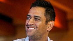 Happy Birthday Dhoni: ക്യാപ്റ്റന്‍ കൂളിന്റെ വരുമാനം, ഐസിസി ട്രോഫികള്‍, നേട്ടങ്ങള്‍- എല്ലാമറിയാം