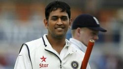 IND vs ENG Test: ഇംഗ്ലണ്ടില്‍ ഒരു കാര്യത്തില്‍ ധോണി പുലി തന്നെ, കോലിയും ലക്ഷ്മണും വരെ പിന്നില്‍