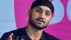 ഒരു കലണ്ടര്‍ വര്‍ഷം ഇന്ത്യക്കായി കൂടുതല്‍ വിക്കറ്റ്; ടോപ് ഫോര്‍ ഇതാ, തലപ്പത്ത് സൂപ്പര്‍ സ്പിന്നര്‍