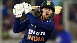 IND-SL: ജന്മദിനത്തില്‍ ഏകദിന അരങ്ങേറ്റം, ഇഷാന്‍ കിഷന് ഇരട്ടി മധുരം, സൂര്യയും പ്ലേയിങ് 11ല്‍