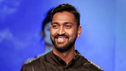 IND vs SL: ക്രുണാല്‍ പാണ്ഡ്യക്ക് കോവിഡ്, രണ്ടാം ടി20 മാറ്റിവെച്ചു, കൂടുതല്‍ താരങ്ങള്‍ക്കും രോഗ സാധ്യത