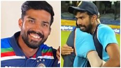 കാത്തിരിപ്പ് സഫലം, നിയന്ത്രണം വിട്ട് കണ്ണുനിറഞ്ഞ് സന്ദീപ് വാര്യര്‍; അരങ്ങേറ്റ നിമിഷം!