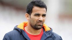 IPL: 'ഫസ്റ്റ് ഓവറില്‍ ഇവര്‍ പുലികള്‍', കൂടുതല്‍ വിക്കറ്റ് ആര്‍ക്ക് ? മലിംഗയല്ല, തലപ്പത്ത് മറ്റൊരാള്‍