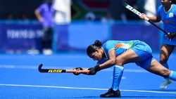 Olympics 2021: പൊരുതി വീണു ഇന്ത്യന്‍ പെണ്‍പട, ഹോക്കി സെമിയില്‍ അര്‍ജന്റീനയ്ക്ക് ജയം