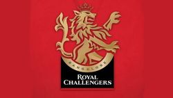 IPL 2021: മൂന്ന് താരങ്ങളെ ടീമിലെത്തിച്ച് ആര്‍സിബി, തകര്‍പ്പന്‍ നീക്കമെന്ന് ആരാധകര്‍