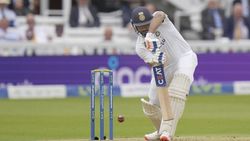 IND vs ENG: 'രോഹിത് ശര്‍മ ഷോട്ട് തിരഞ്ഞെടുക്കുമ്പോള്‍ അല്‍പ്പം കൂടി ശ്രദ്ധിക്കണം'- വിക്രം റാത്തോര്‍