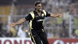 IPL 2021: അരങ്ങേറ്റ മത്സരത്തില്‍ നാല് വിക്കറ്റ്, വിറപ്പിച്ച് തുടങ്ങിയ അഞ്ച് ബൗളര്‍മാര്‍ ഇവര്‍