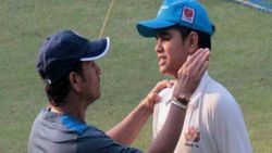 IPL 2021: സച്ചിന്‍ മുംബൈയ്‌ക്കൊപ്പം ചേരും, അര്‍ജുനെ വഴികാണിക്കാന്‍ ഇനി അച്ഛനുണ്ടാവും!