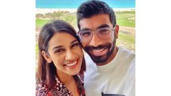 IPL 2021: മല്‍സരത്തിനായി ബുംറയുടെ തയ്യാറെടുപ്പ് എങ്ങനെ? ഭാര്യ സഞ്ജനയുടെ വെളിപ്പെടുത്തല്‍