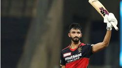 IPL 2021: 25 ഇന്നിങ്‌സിലെ റണ്‍സ്, ചരിത്ര നേട്ടത്തില്‍ ദേവ്ദത്ത്, റെയ്‌നയും രോഹിത്തുമെല്ലാം ഇനി പിന്നില്‍