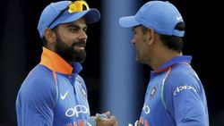 T20 World cup: കോലിയും താരങ്ങളും തമ്മില്‍ പൊരിഞ്ഞയടി! ധോണിയെത്തിയത് നിയന്ത്രിക്കാനോ?