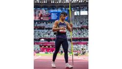 നീരജിന്റെ ജാവലിനും ലവ്‌ലിനയുടെ ഗ്ലൗസിനും ലേലത്തില്‍ വന്‍ ഡിമാന്റ്, 10 കോടി വരെയെത്തി!