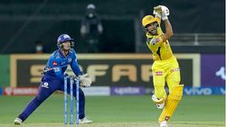 IPL 2021: 'ധോണി കൂടെ ഉള്ളപ്പോള്‍ കൂടുതല്‍ ഒന്നും ചിന്തിക്കേണ്ടതില്ല'- നായകന് നന്ദി പറഞ്ഞ് ഗെയ്ക്‌വാദ്