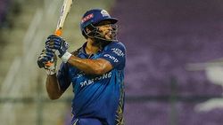 IPL 2021: സൗരഭ് തിവാരി പ്രതിഭയുള്ള താരം, എന്നാല്‍ അവന്‍ 'തടി' കുറക്കണം- സാബ കരീം