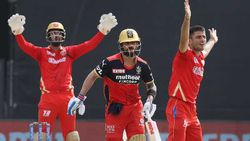 IPL 2021: അയാളെ ഉടന്‍ പുറത്താക്കണം!- ദേവ്ദത്തിനെ 'രക്ഷിച്ച' തേര്‍ഡ് അംപയര്‍ക്കു രൂക്ഷ വിമര്‍ശനം