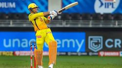 IPL 2021: കിരീടം ചൂടി ധോണിപ്പട, ആവേശ ഫൈനലില്‍ പിറന്ന അഞ്ച് റെക്കോഡുകളിതാ