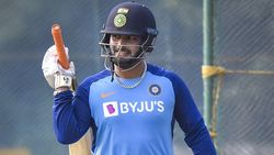 T20 World Cup 2021: 'റിഷഭ് 13ാം ഓവറിലെങ്കിലും ക്രീസിലെത്തണം', ഗെയിം ചെയിഞ്ചറാണവന്‍- ലക്ഷ്മണ്‍