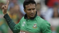 T20 World Cup: അഫ്രീഡിയുടെ റെക്കോര്‍ഡ് പഴങ്കഥ, വമ്പന്‍ റെക്കോര്‍ഡിട്ട് ഷാക്വിബ്