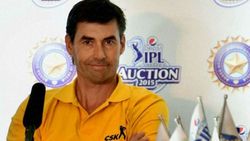 IPL 2021: 'ധോണി മാത്രമല്ല, എല്ലാവരും ബാറ്റ് ചെയ്യാന്‍ പ്രയാസപ്പെട്ടു', നായകന് പിന്തുണയുമായി ഫ്‌ളമിങ്