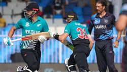 T20 World Cup: ഇന്ത്യയെ 'കൊതിപ്പിച്ച്' നമീബിയ കീഴടങ്ങി, ഇനി പ്രതീക്ഷ അഫ്ഗാനില്‍ മാത്രം