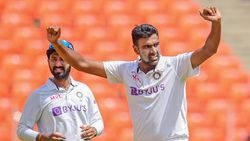 IND vs NZ Test: കിവീസിനെ കറക്കി വീഴ്ത്താന്‍ അശ്വിന്‍, കാത്തിരിക്കുന്ന മൂന്ന് വമ്പന്‍ റെക്കോഡുകളിതാ