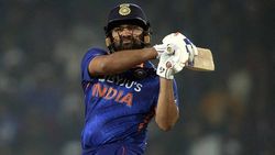 IND vs NZ T20: കോലിയെ മറികടക്കാന്‍ രോഹിത്, കാത്തിരിക്കുന്ന എല്ലാ റെക്കോഡുകളും നാഴികക്കല്ലുകളുമിതാ