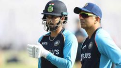 IND vs NZ: സൂര്യയെ പിന്നിലാക്കി ശ്രേയസ് എങ്ങനെ അരങ്ങേറി? ദ്രാവിഡിനെ ആകര്‍ഷിച്ചത് എന്തെന്നറിയാം