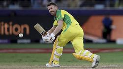 T20 World Cup 2021: 'വാര്‍ണര്‍ ടൂര്‍ണമെന്റിലെ താരം', ഇത് ഞാന്‍ നേരത്തെ പ്രവചിച്ചിരുന്നു- ആരോണ്‍ ഫിഞ്ച്