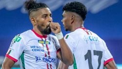 ISL 2021-22: ആറു ഗോള്‍ ത്രില്ലര്‍- തോല്‍ക്കാന്‍ മനസ്സില്ലാതെ ബെംഗളൂരുവും എടിക്കെയും (3-3)