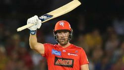 ഐപിഎല്ലിനു വേണ്ടാത്ത ഫിഞ്ചിന് ടി20യില്‍ വമ്പന്‍ നേട്ടം, 10000 റണ്‍സ് ക്ലബ്ബില്‍!