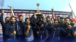 കാര്‍ത്തികിന്റെ സെഞ്ച്വറി വിഫലം, ഷാരൂഖിന്റെ വെടിക്കെട്ടും.. തമിഴ്‌നാടിനെ ഞെട്ടിച്ച് ഹിമാചലിനു കിരീടം