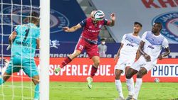 ISL 2021-22: പോയിന്റ് പങ്കുവച്ച് ജംഷഡ്പൂരും ബെംഗളൂരുവും, ഗോള്‍രഹിത സമനില