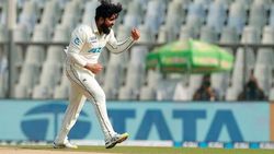 IND vs NZ: തുടക്കം പേസ് ബൗളറായി, ഇപ്പോള്‍ സ്പിന്നര്‍- കാരണം വെളിപ്പെടുത്തി അജാസ് പട്ടേല്‍