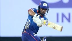 IPL 2022: 'ഇവരെ എന്തിന് തഴഞ്ഞു..?' അപ്രതീക്ഷിതമായി ഒഴിവാക്കപ്പെട്ട അഞ്ച് ഇന്ത്യന്‍ താരങ്ങളിതാ