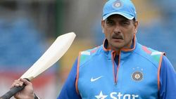 IPL 2022: പരിശീലകാനാവാനില്ലെന്ന് രവി ശാസ്ത്രി, ഗാരി കേഴ്സ്റ്റനും നെഹ്‌റയും അഹമ്മദാബാദിലേക്ക്