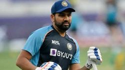 ഇന്ത്യയുടെ ഒരാള്‍ മാത്രം, രോഹിത്ത് പോലുമില്ല!- ഈ വര്‍ഷത്തെ മികച്ച ടി20 ഇലവനുമായി ഭോഗ്‌ലെ