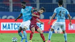 ISL 2021-22: മുംബൈയുടെ കാത്തിരിപ്പ് നീളുന്നു, തുടരെ ആറാം മല്‍സരത്തിലും വിജയമില്ല