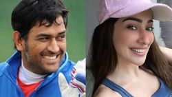 റായ് ലക്ഷ്മിയെ ധോണി 'തേച്ചതോ', എന്താണ് സത്യം? നടി തന്നെ അതുപറഞ്ഞു