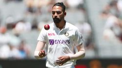 IND vs SA: മുഹമ്മദ് സിറാജിന് പരിക്ക്, രണ്ടാം ദിനം നഷ്ടമാവുമോ? വ്യക്തമാക്കി ആര്‍ അശ്വിന്‍