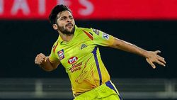 IPL 2022: 'ലോര്‍ഡ് ടാക്കൂര്‍' പുതിയ സീസണില്‍ ആര്‍ക്കൊപ്പം? സാധ്യത ഈ ടീമുകള്‍ക്ക്