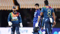 IND vs SL: ഇന്ത്യക്കു തിരിച്ചടി, ഇഷാന്‍ ആശുപത്രിയില്‍! പകരക്കാരനായി ഈ താരം കളിച്ചേക്കും