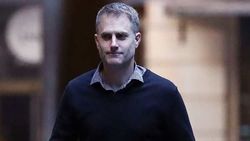 IPL 2022: ഹൈദരാബാദ് ക്യാംപില്‍ ഞെട്ടല്‍- ടീം സെലക്ഷന്‍ ശരിയല്ല, കാറ്റിച്ച് രാജിവച്ചു