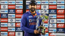 IND vs WI: ഹിറ്റ്മാനോടാ കളി! കോലിയുടെ റെക്കോര്‍ഡ് തകര്‍ന്നു, ആദ്യ ഇന്ത്യന്‍ നായകന്‍