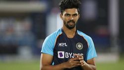 IND vs ZIM: റുതുരാജും ത്രിപാഠിയും എവിടെ?, ആരാധകര്‍ കലിപ്പില്‍!, ട്വിറ്റര്‍ പ്രതികരണങ്ങള്‍