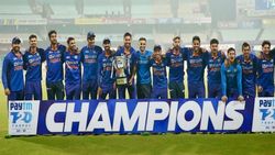 IND vs WI T20: കോലിയില്ല, ധോണിക്കൊപ്പം ഇനി ഹിറ്റ്മാന്‍, ടി20 റാങ്കിങ്ങില്‍ ഇന്ത്യ വീണ്ടും തലപ്പത്ത്