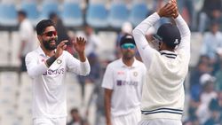 IND vs SL: സെഞ്ച്വറി, പിന്നാലെ അഞ്ച് വിക്കറ്റ്, ചരിത്ര നേട്ടത്തില്‍ രവീന്ദ്ര ജഡേജ